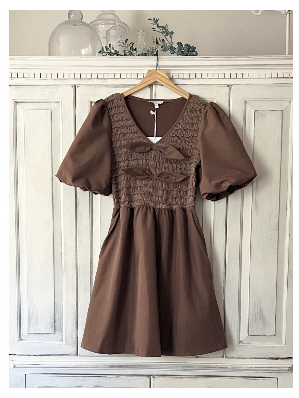 NWT POLAGRAM Bubble Sleeve Mini Dress w/Smocking and Bow Detail in Brown MED